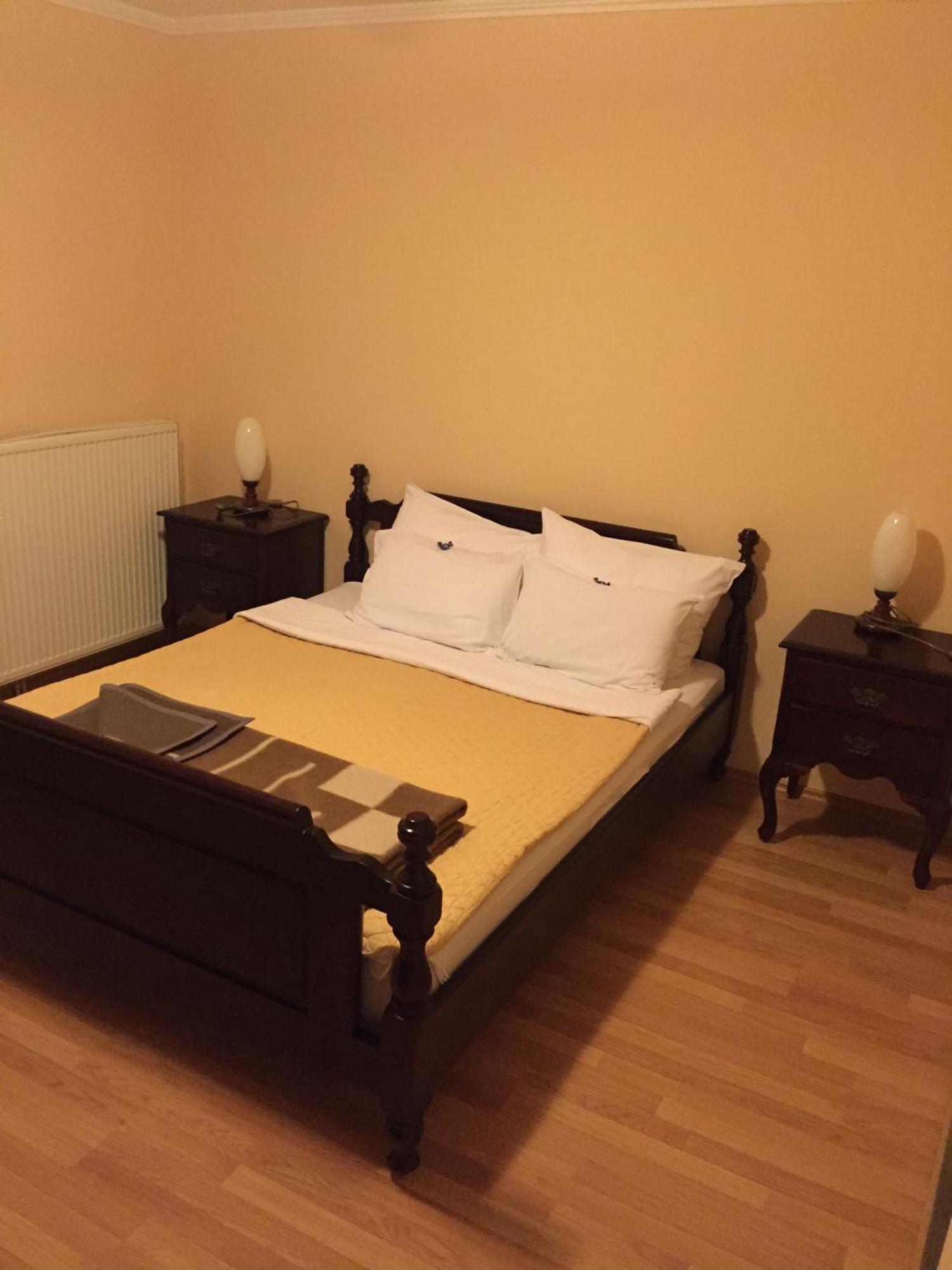 Bed & Breakfast Karavan Raška Стая снимка