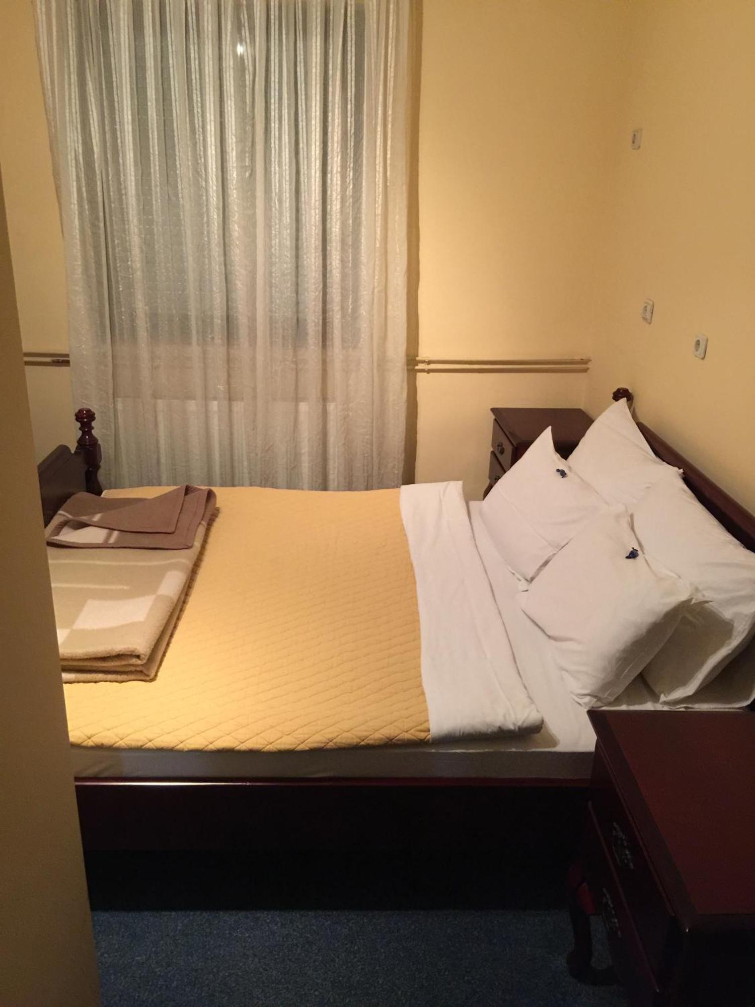 Bed & Breakfast Karavan Raška Стая снимка