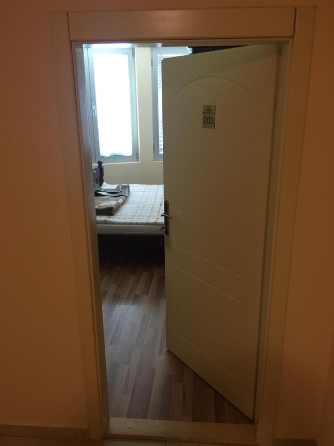 Bed & Breakfast Karavan Raška Екстериор снимка