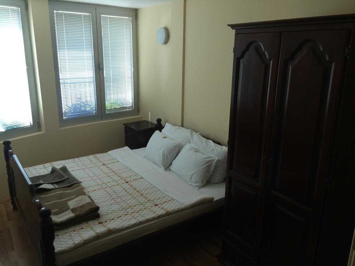Bed & Breakfast Karavan Raška Екстериор снимка
